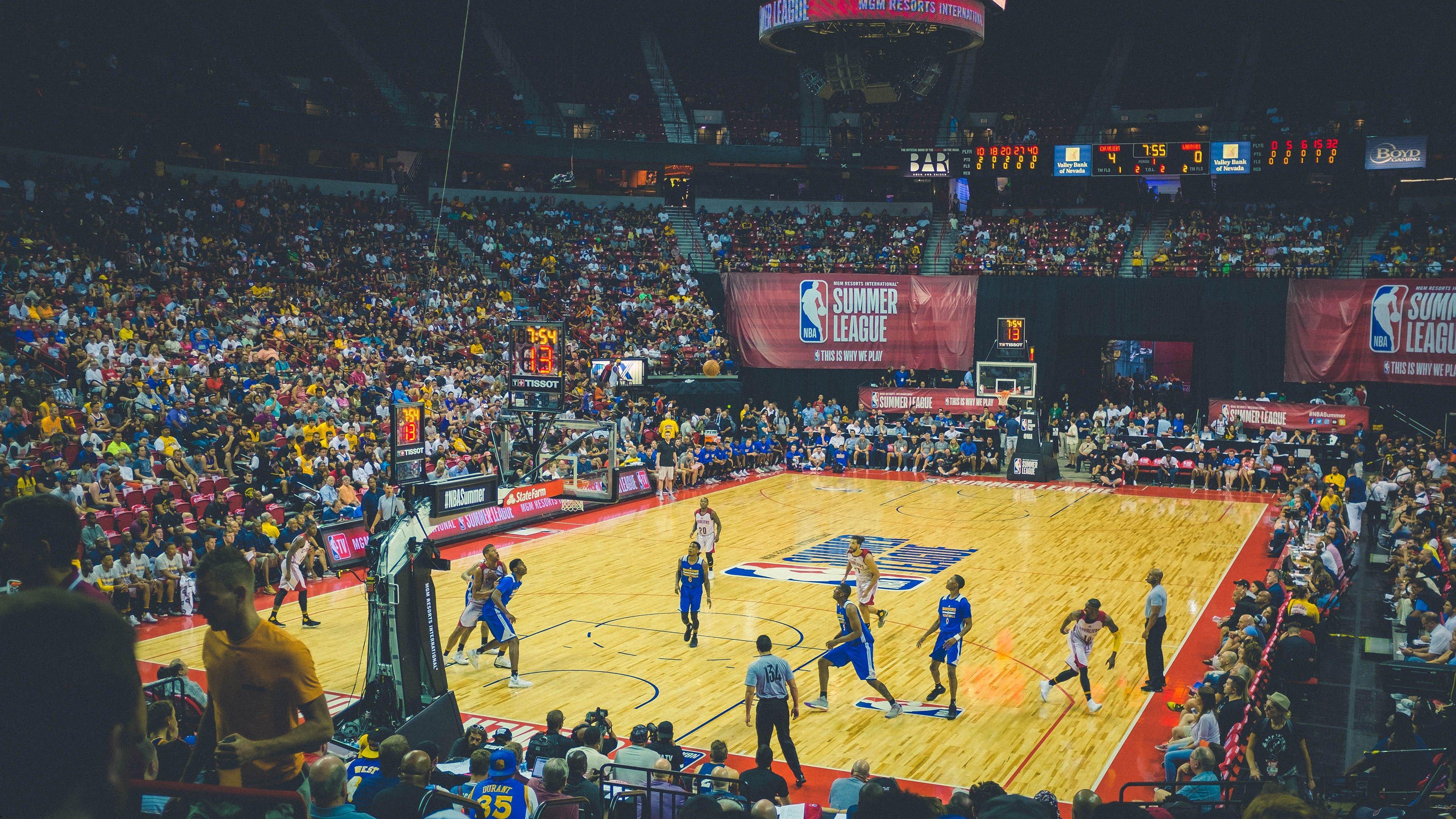 早报利物浦轻取副班长，赛季最无压力一役全记录