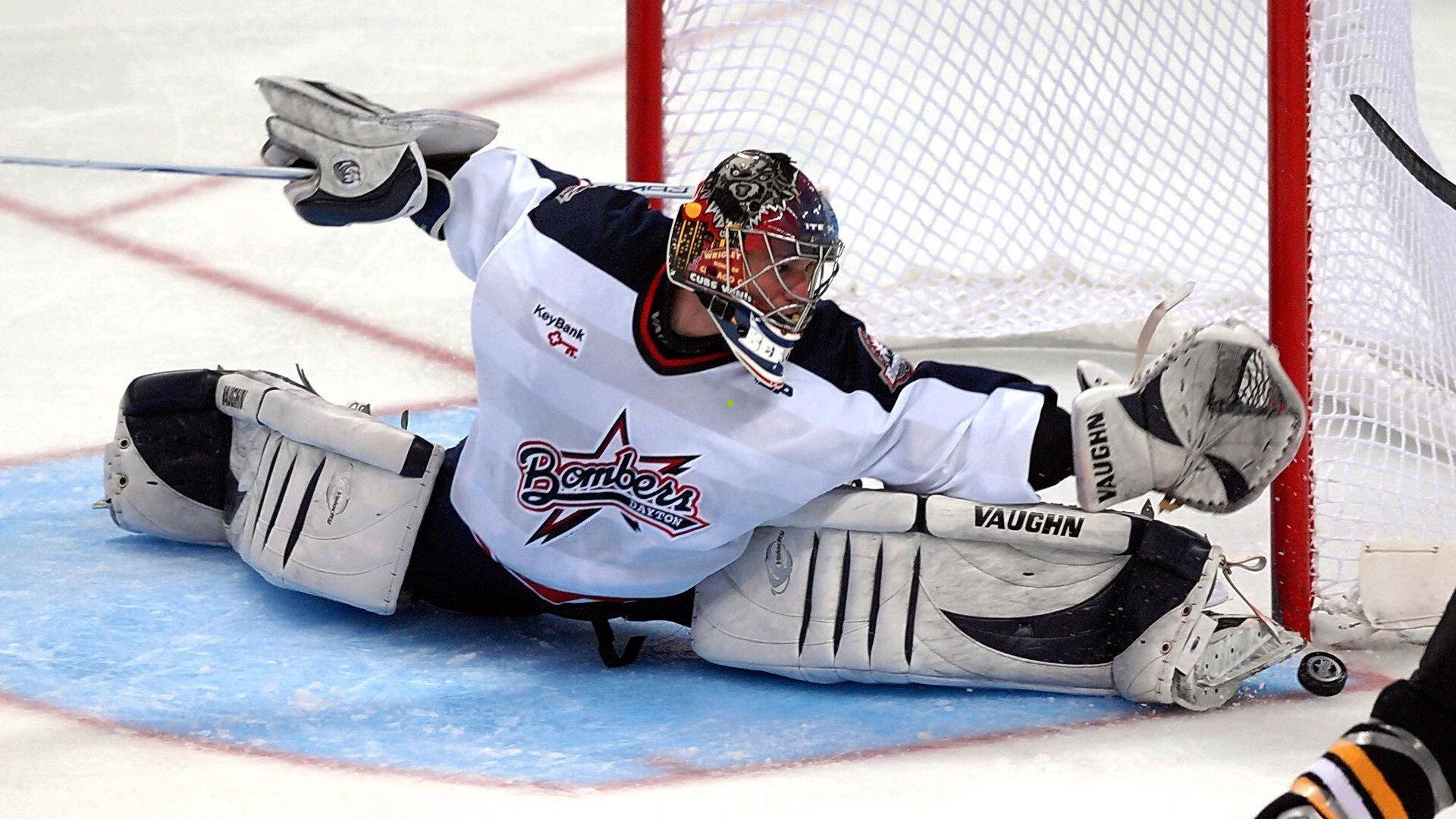 刘翔对决霍洛威，110米栏王者谁领风骚？