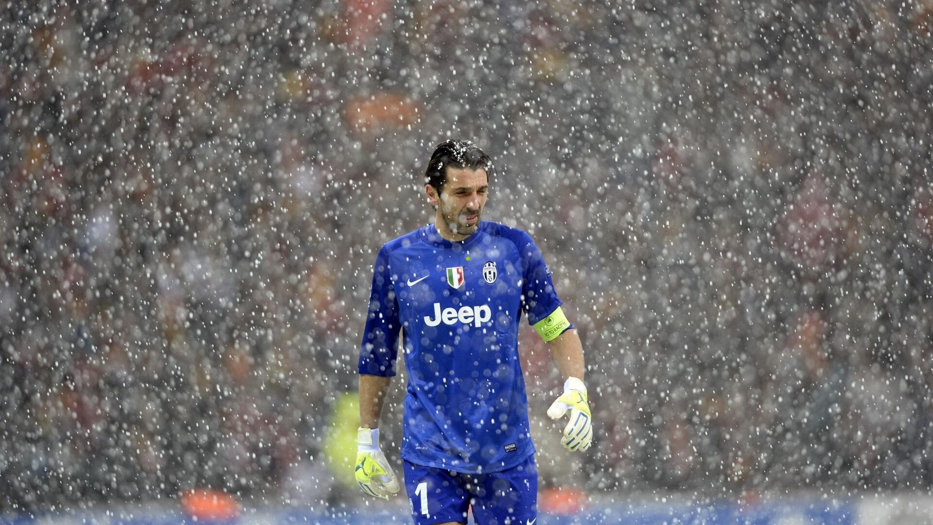 绿茵传奇终章，41岁前美国国门古赞官宣赛季末退役